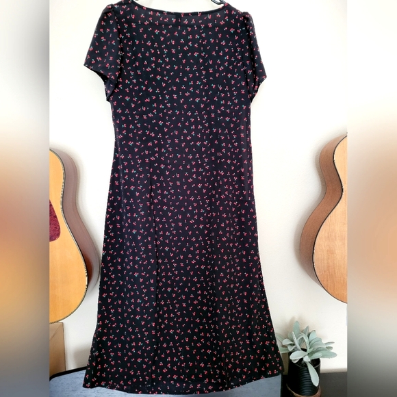 Retro Cherry Printed Midi Dress - Picture 3 of 5